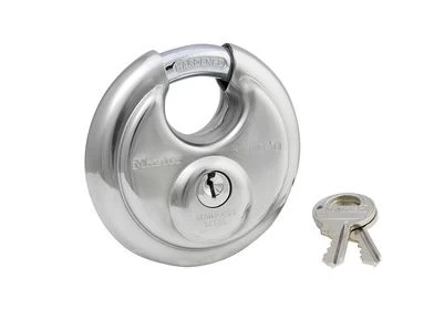 Master Lock 2-3/4-Inch Stainless Steel Discus Padlock With Shrouded Shackle 3 Master Lock 2-3/4-Inch Stainless Steel Discus Padlock With Shrouded Shackle