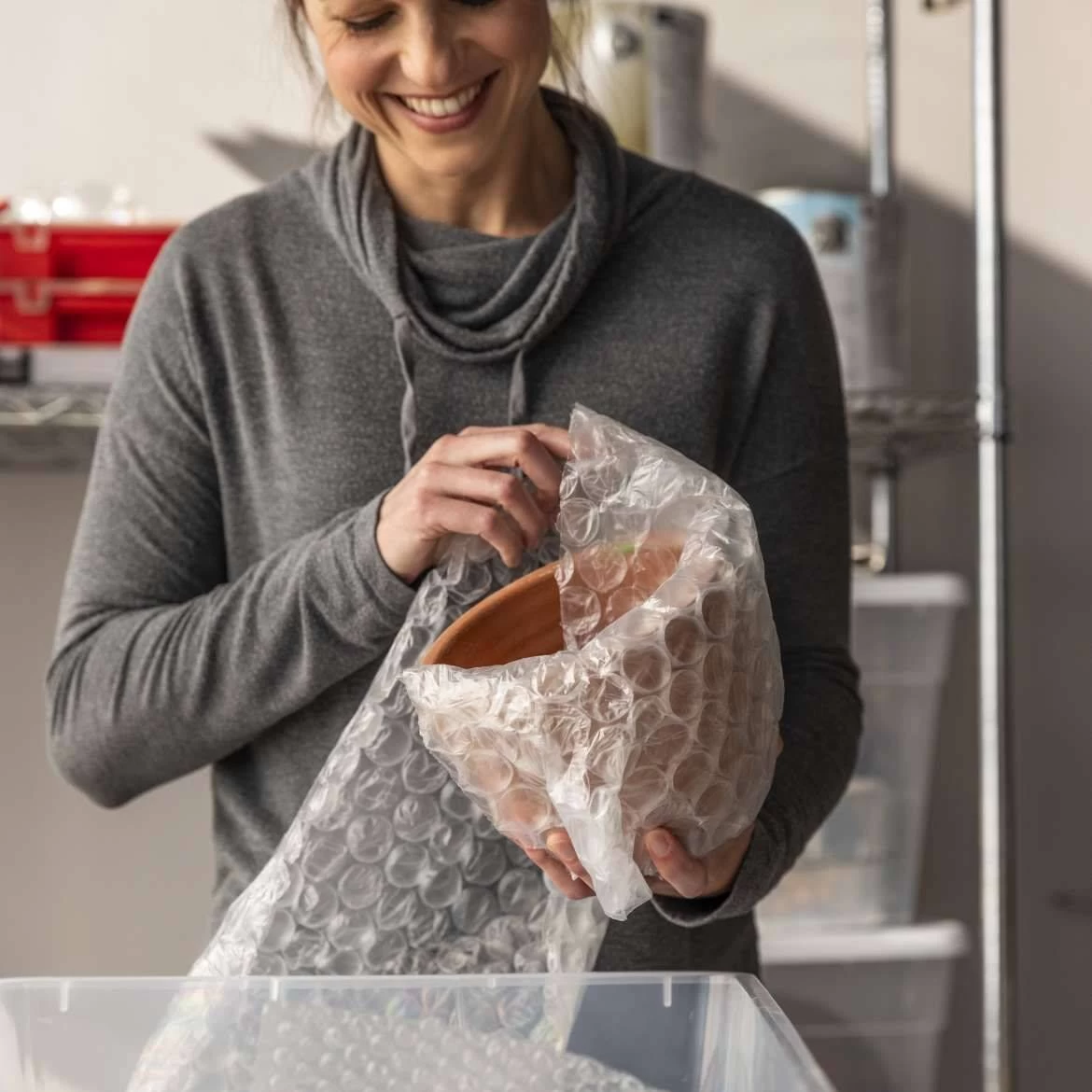 12-Inch X 15-Foot Large Bubble Wrap Protective Packaging 5 12-Inch X 15-Foot Large Bubble Wrap Protective Packaging - Image 3